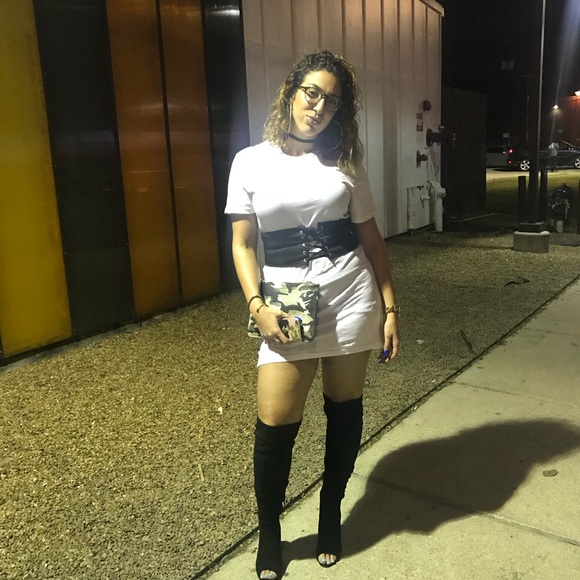 Lace up open toe thigh high stilettos - Picture 5 of 5